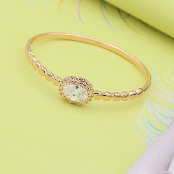 Rose Gold Bangle with Oval Center Stone and Beaded Design, XPBL0453 - Picture 4 of 11